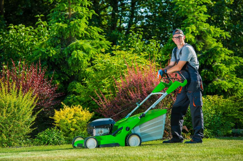 Commercial Grass Cutting